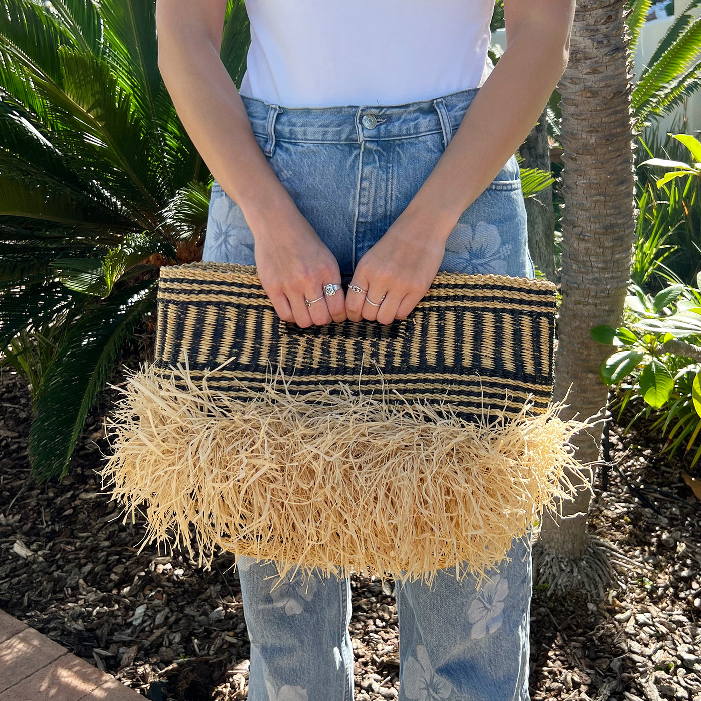 Modern Handbag - Raffia Fringe