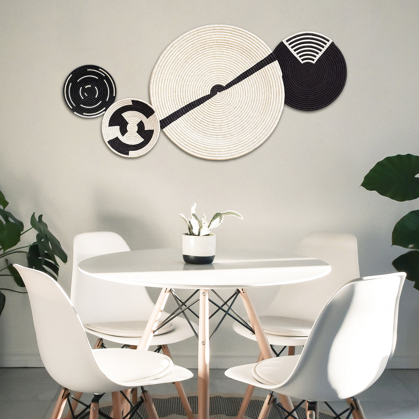 Modern Wall Plate - 27" Stripe