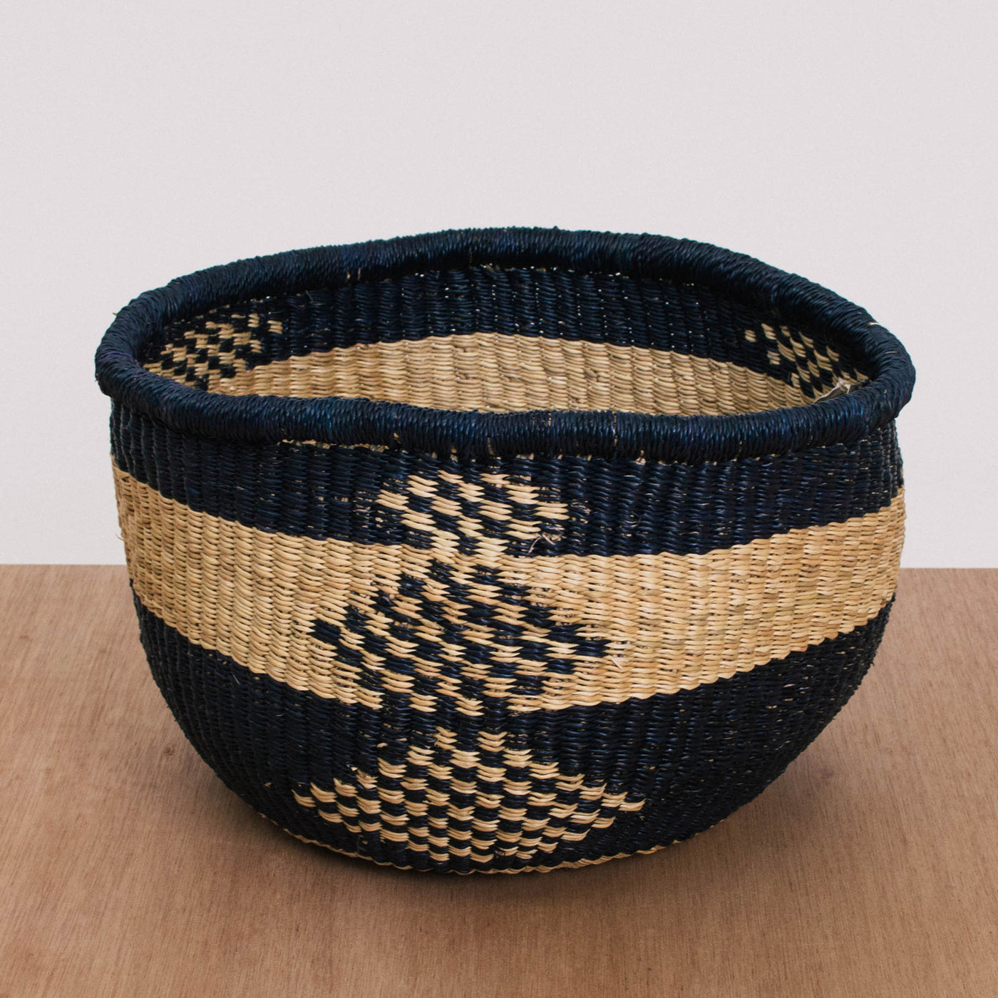 10" Mea Floor Planter