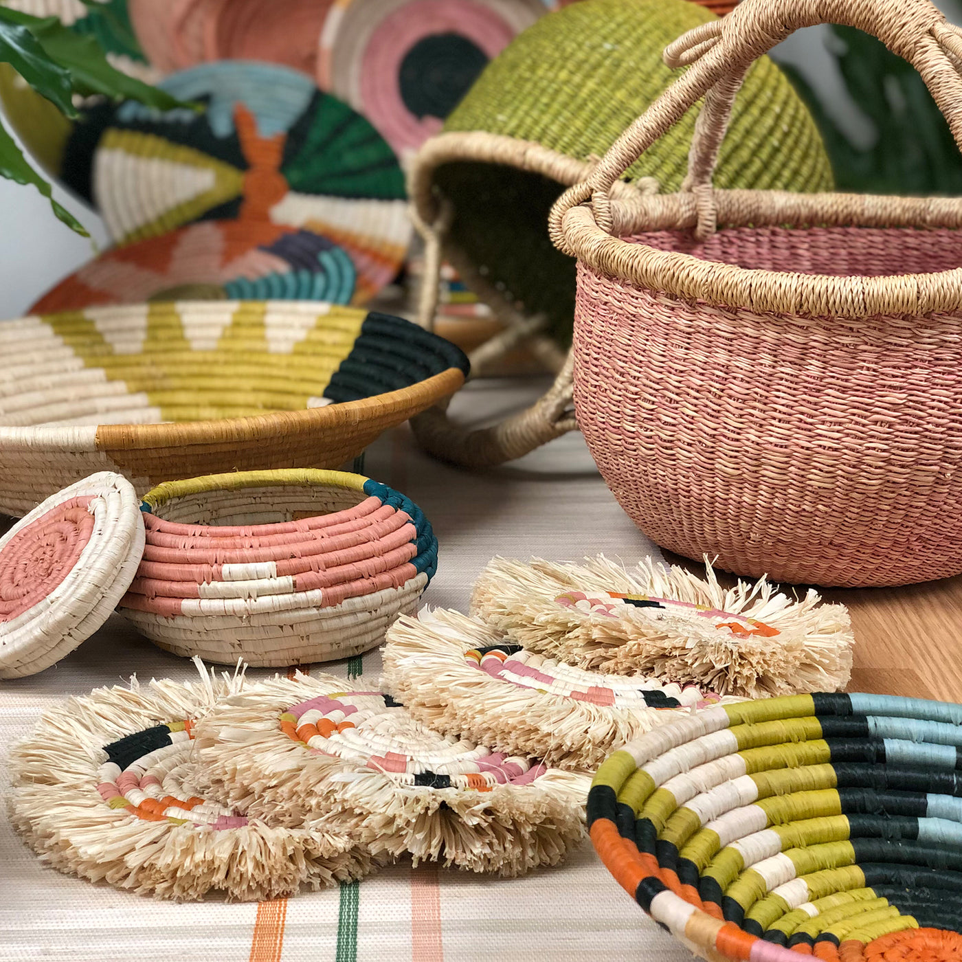 Seratonia Lidded Basket - 6" Vibrance