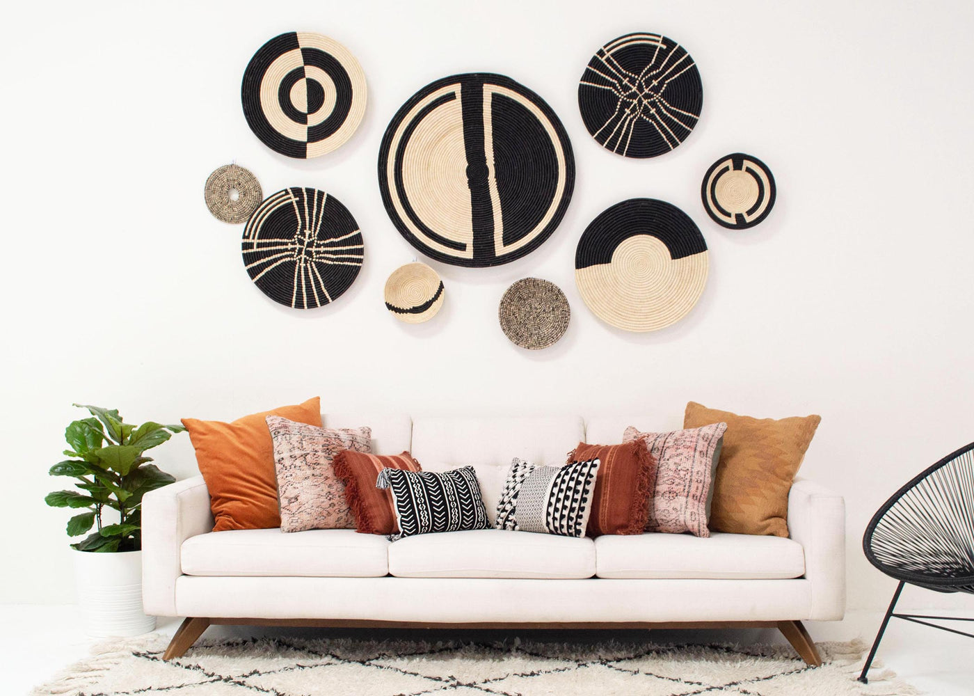 21" Large Geo Black Large Raffia Woven Wall Art Plate - KAZI